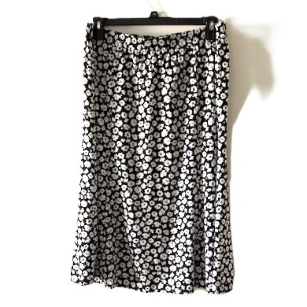 Apt. 9 Black and White Floral Skirt with Elastic Waist
